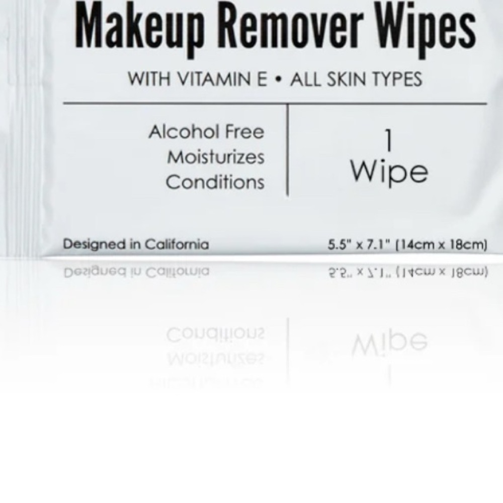 Makeup Wipes  6 pieces New